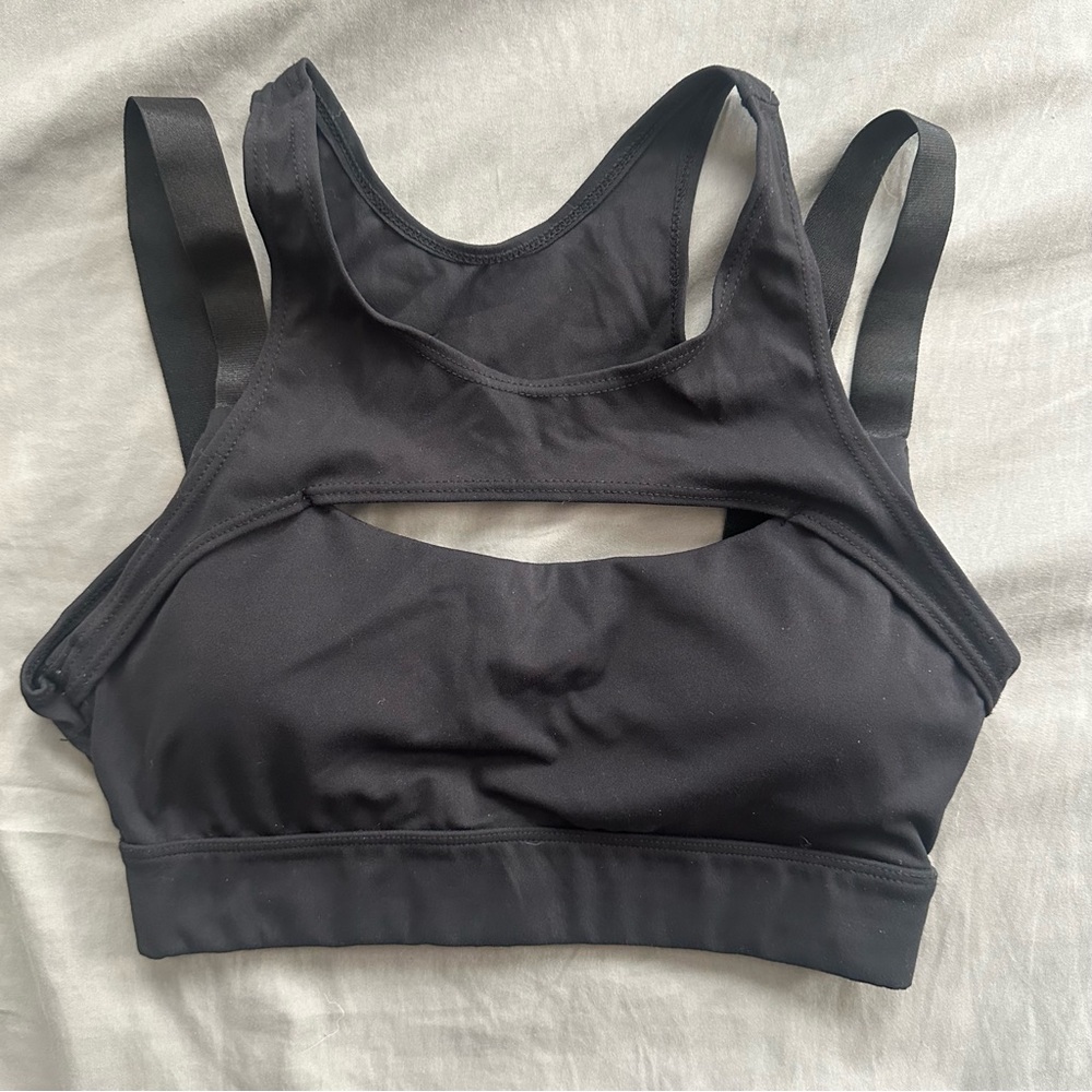 NVGTN Sports Bra